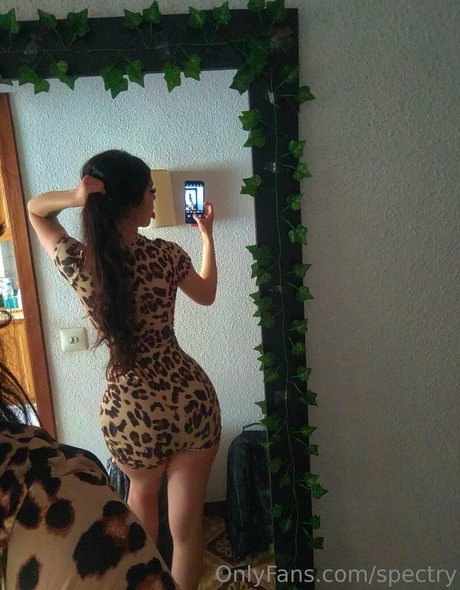 spectry セクシーなポルノスター 写真