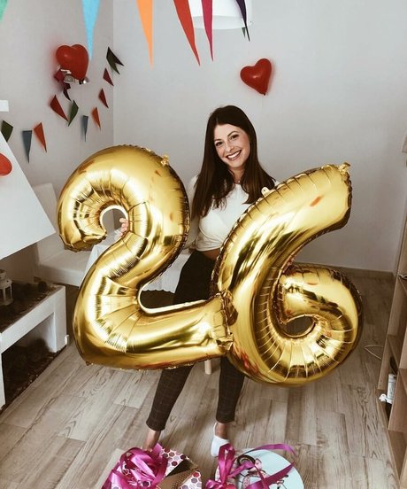 Zhanet Filipova ポルノモデル ギャラリー