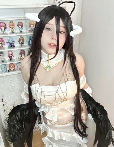 Upminaa 美しいモデル 写真