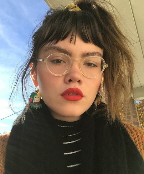 Bree McGee ポルノ女優 写真