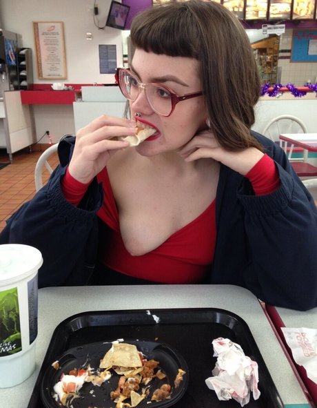 Bree McGee 素敵なスター 写真