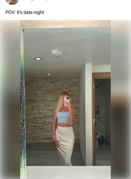 プールファックOnlyFans セックス 画像