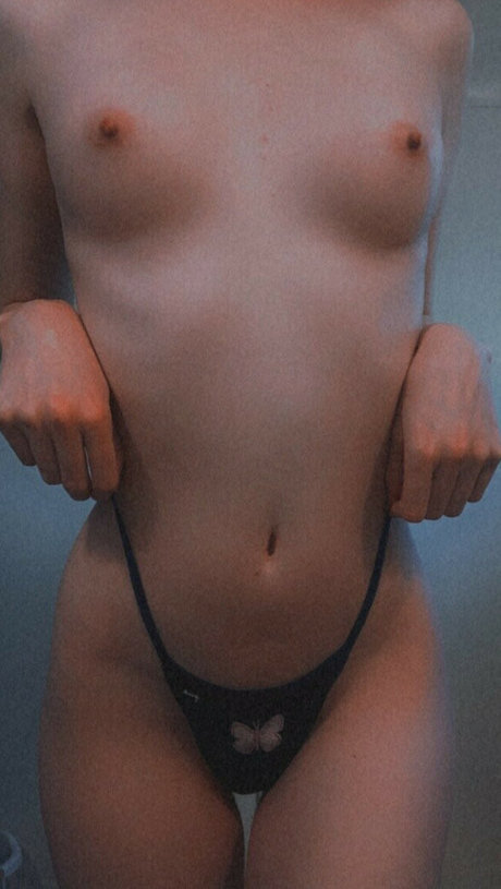 Ashbug16 ヌードモデル アーカイブ