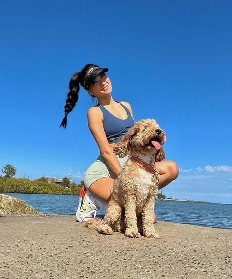 Kwissty ポルノスター 写真