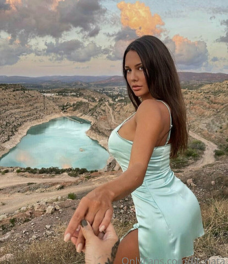 フェラチオ アジア人 OnlyFans セクシー 画像