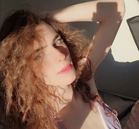 ASpicyCow 完璧なスター 写真