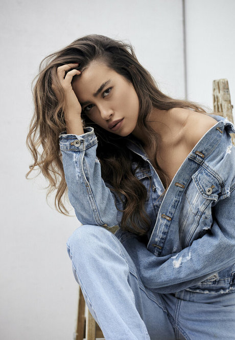 Michal Benbenishty Krits 独占モデル 写真