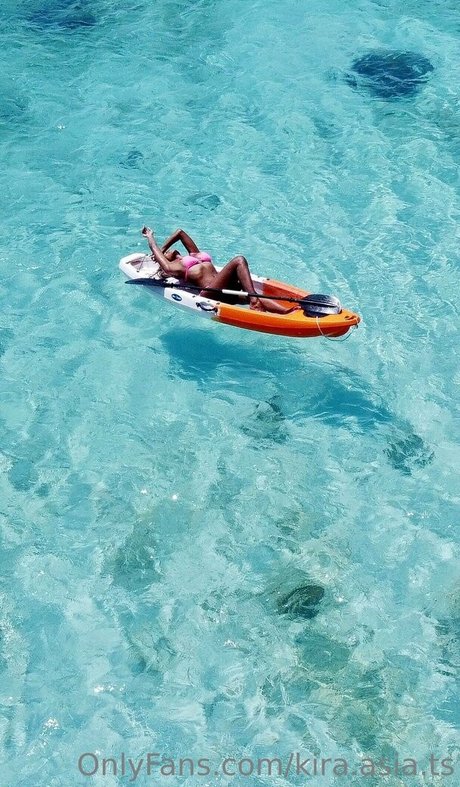 kira asia ts HDポルノスター 写真