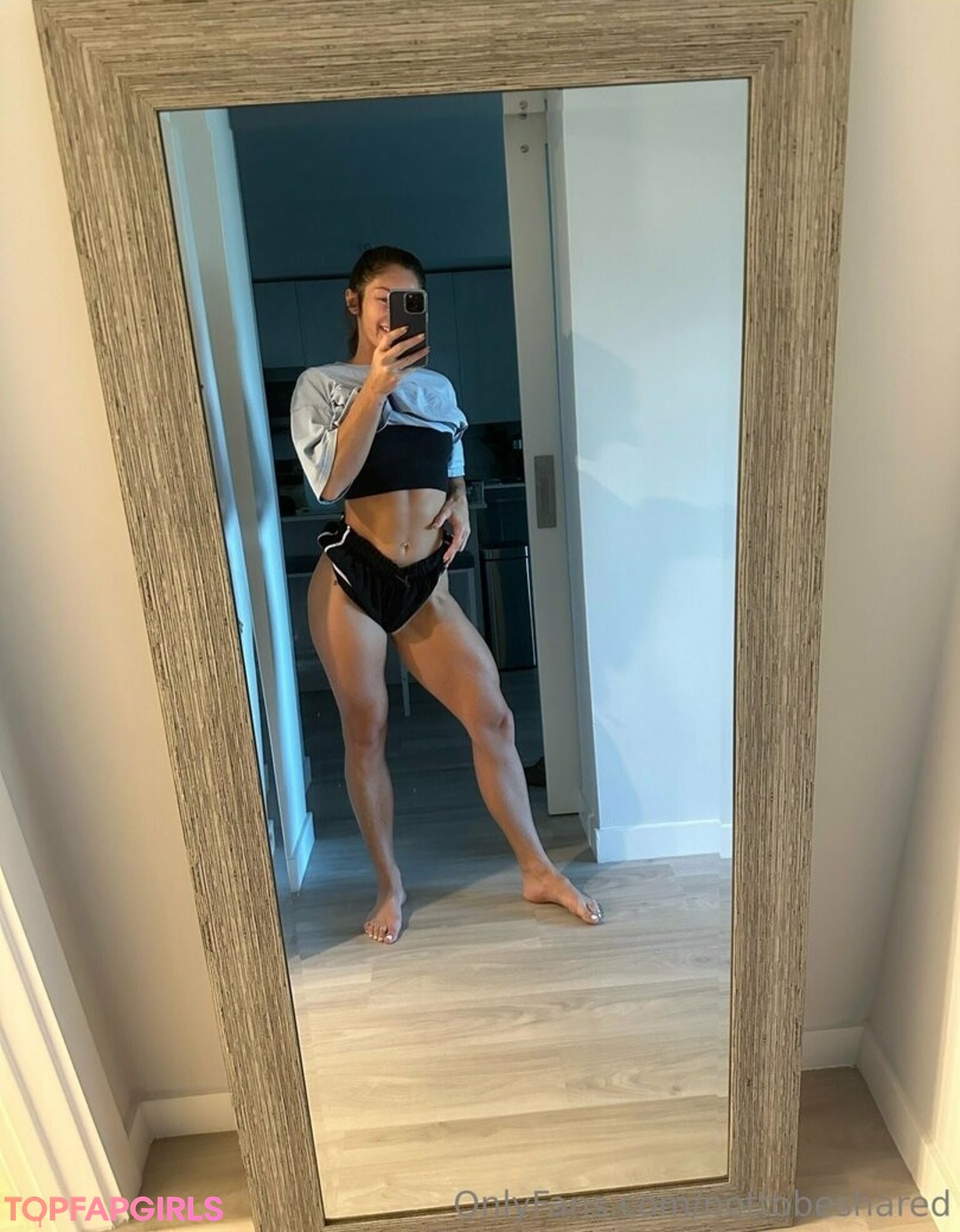 nottobeshared ヌードモデル ギャラリー