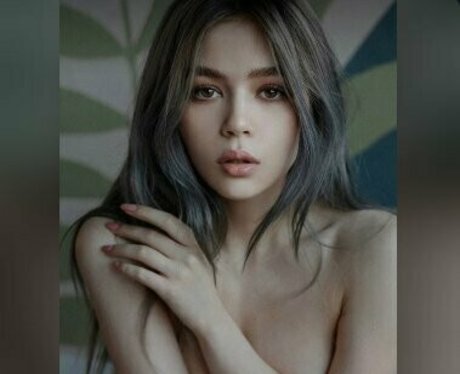 glowing nut ポルノスター セクシー 写真