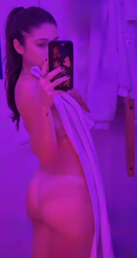 逆騎乗位 オンリーファンズ えろた 写真