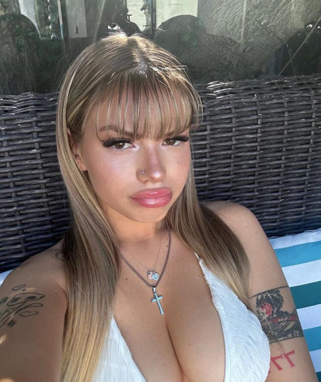 ティーン乱交OnlyFans 無料エロ アーカイブ