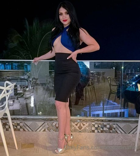 小人ヌードオンリーファンズ ホットxxx 画像