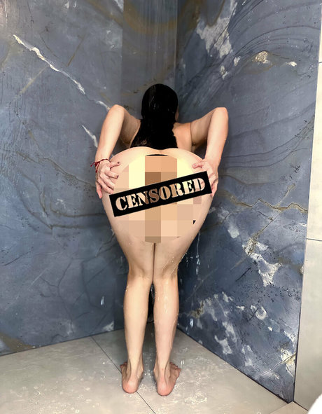 BBW TS オンリーファンズ ホットセックス 写真