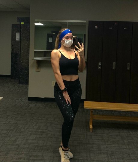 Alysia Kelley HDモデル 写真