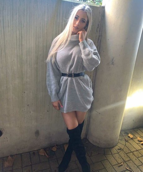 Faylee Oxenham 最高のポルノスター ギャラリー