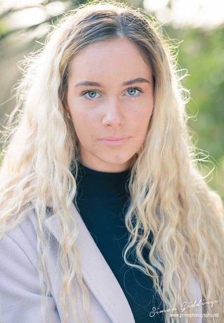 Faylee Oxenham 裸のモデル 写真