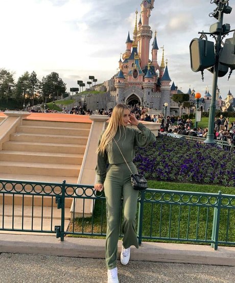 Faylee Oxenham ポルノスター パーフェクト 写真