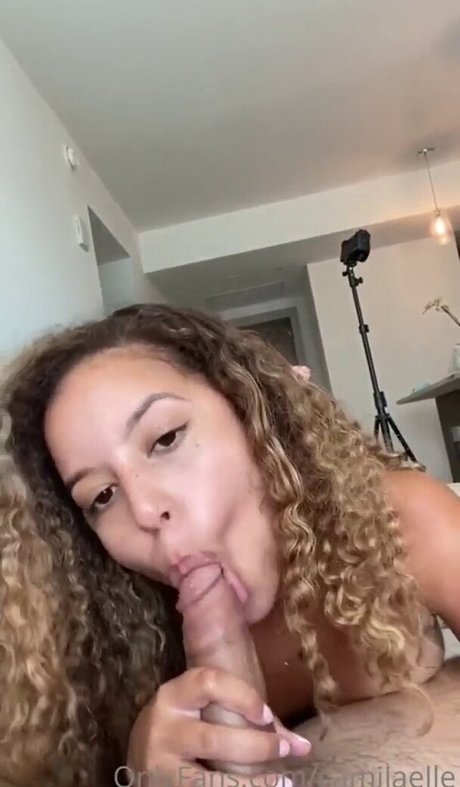 年配の熟女オンリーファンズ ポルノ 写真