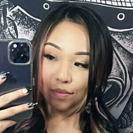 大きなお尻と巨乳のオンリーファンズ ホットポルノ 写真