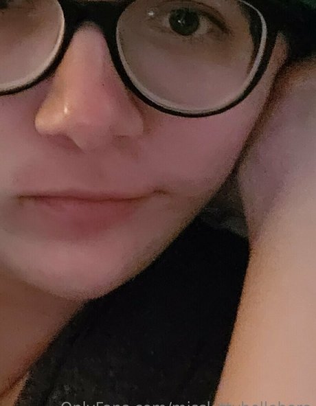 misskittyhellebore セクシーモデル 写真