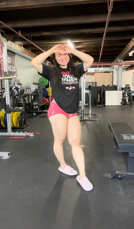 Asianquadbae 素敵な女優 画像