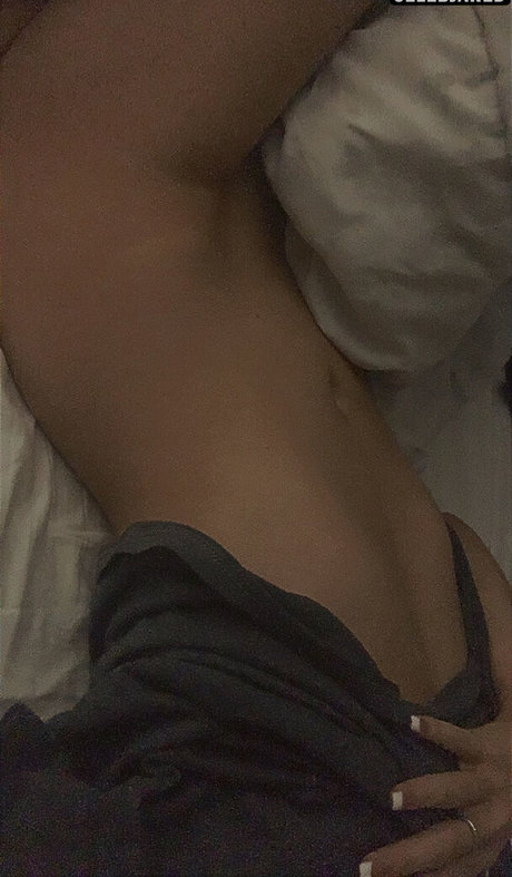 BBW TS オンリーファンズ 美しいポルノ 写真