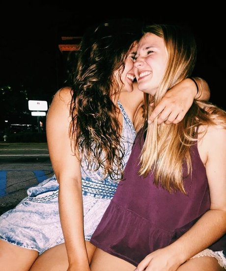 Leighton Wilson セックスポルノスター ギャラリー