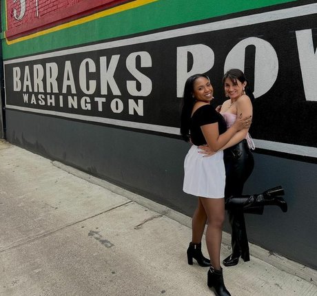 アナルファックOnlyFans 無料ポルノ 画像