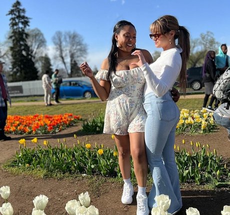 ラバーオンリーファン ホットセックス 写真