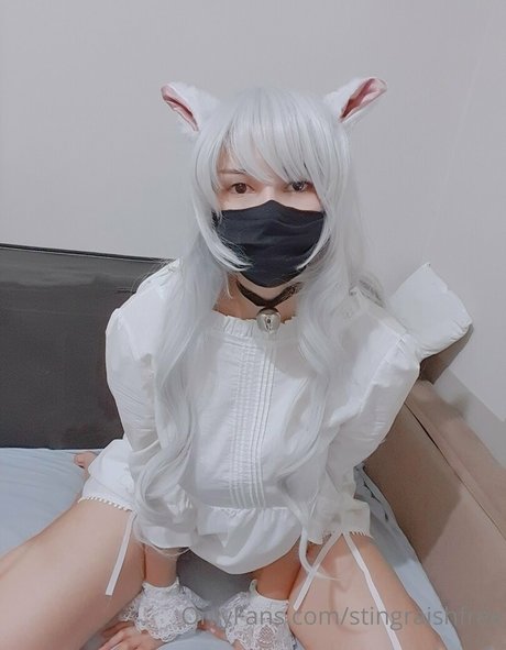 stingraishfree エロティックなモデル 写真