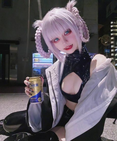 min cosplay 可愛いモデル ギャラリー