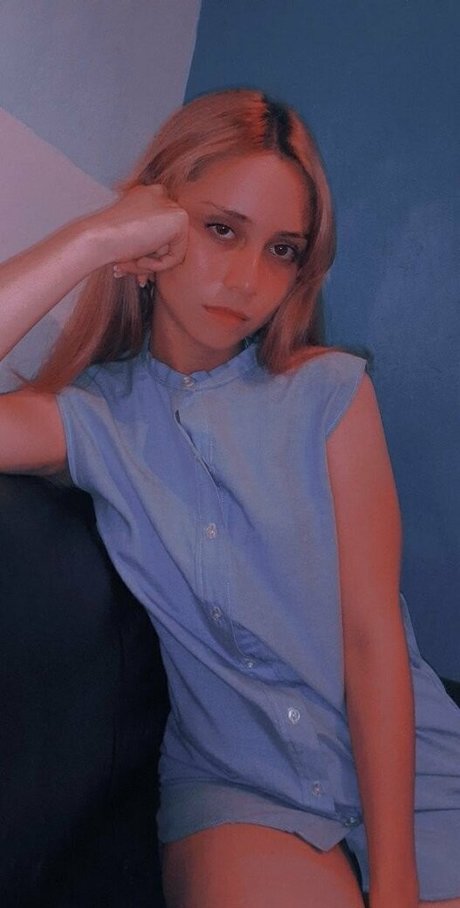 naughty student free 素敵な女優 写真