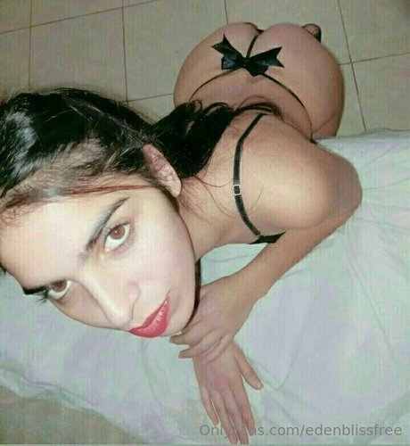 騎乗位熟女OnlyFans 美しい裸 写真