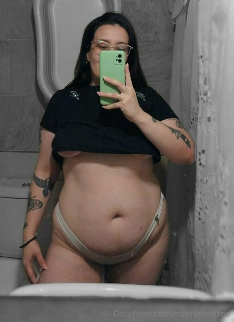 フェイシャルオンリーファンズ セックス 写真