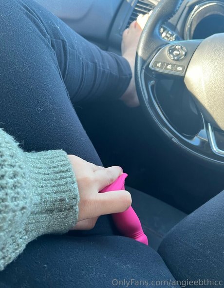 angieebthicc トップスター ギャラリー