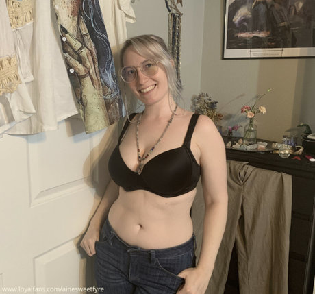 Asunanympha セクシーモデル 画像