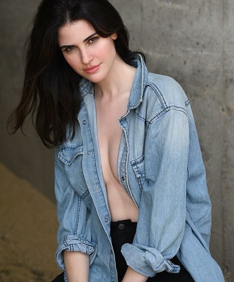 Kelleth Cuthbert 独占モデル 写真