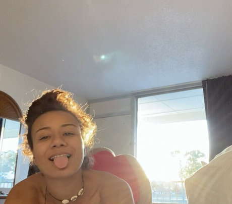 realeyesrealize ホットなポルノスター 写真