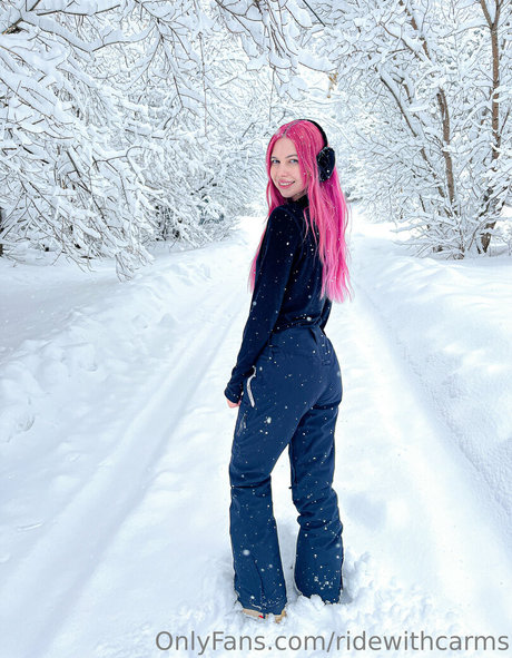 ridewithcarms 完璧なモデル 画像