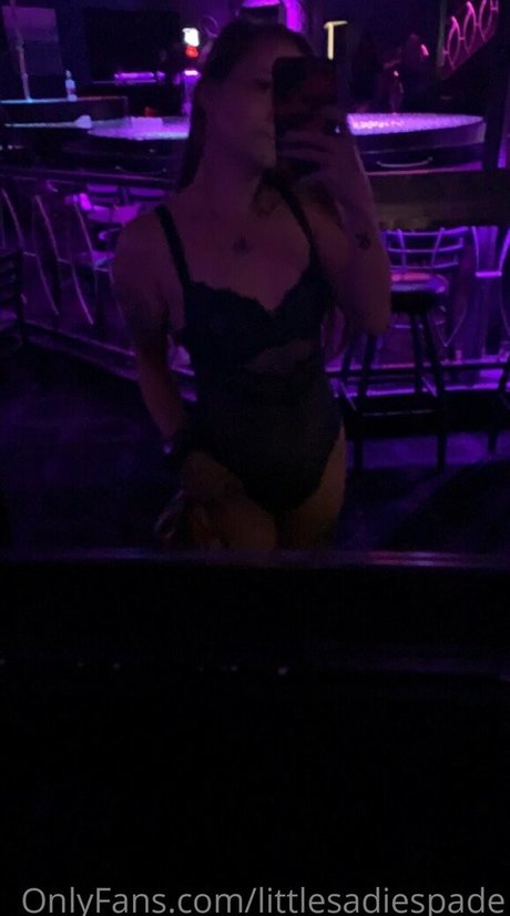 背が高くて巨乳のOnlyFans ポルノ 写真