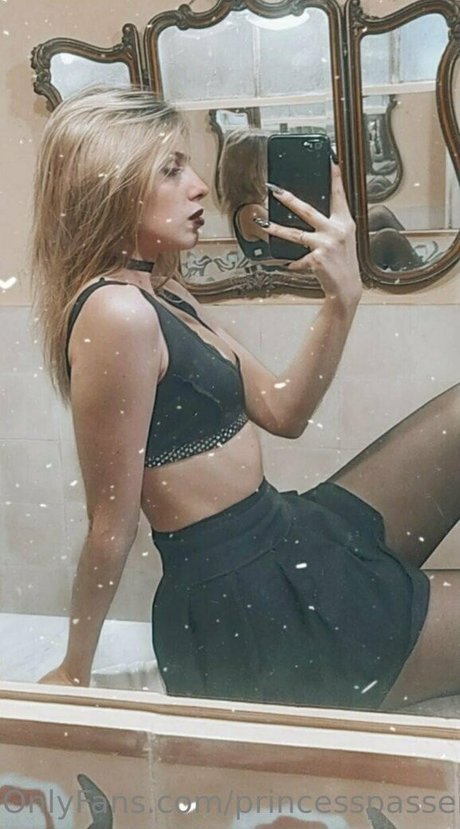 アンバー・オンリーファンズ エロ 画像