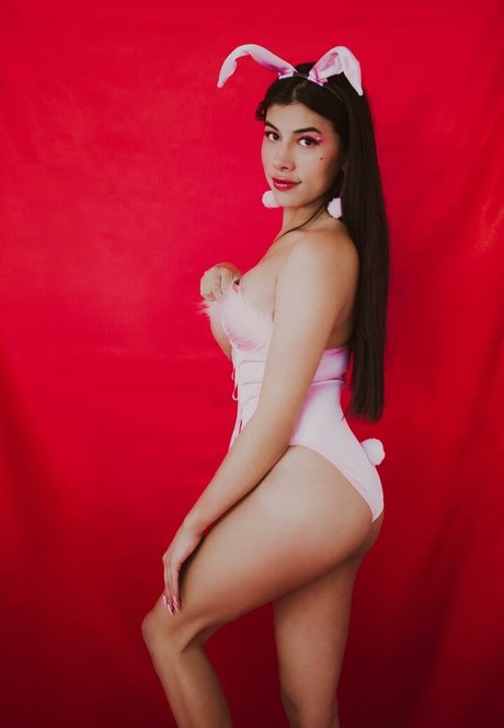 Dani parkerr かわいいモデル アーカイブ