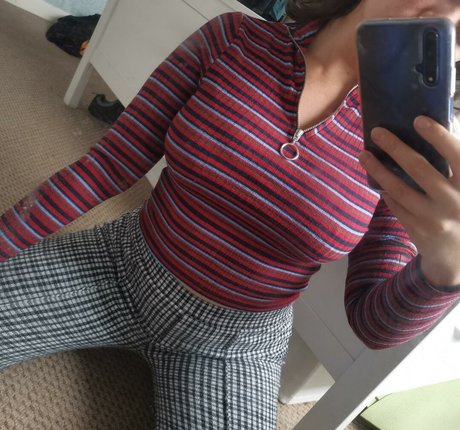 Georgia Veitch 美しいモデル 画像