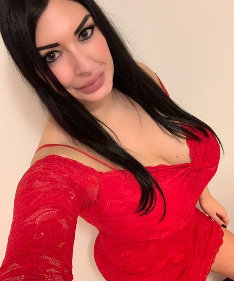 elisabetta mediterraneagirl ポルノスター 可愛い 画像