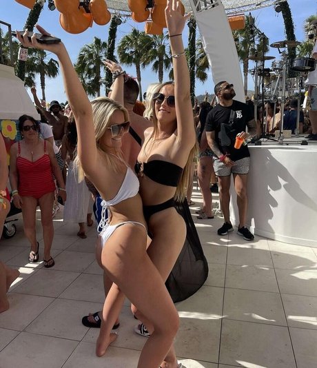 小人ヌードオンリーファンズ xxx 写真