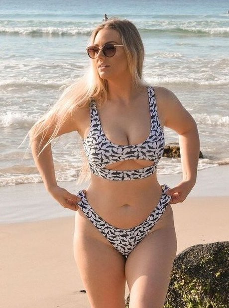 Amelia Jaane 独占女優 写真