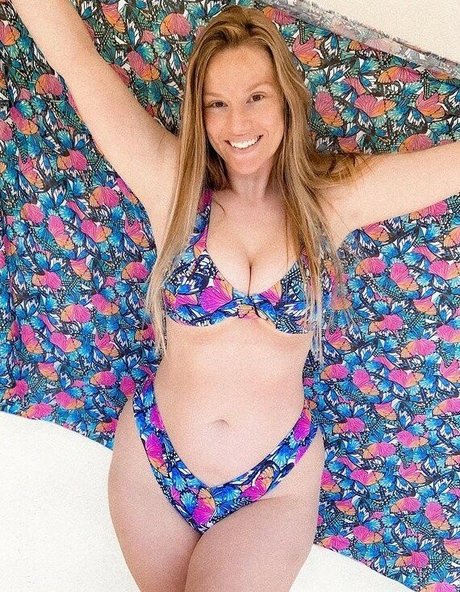 Amelia Jaane トップポルノスター 写真