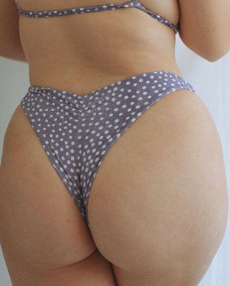 Amelia Jaane ヌード女優 写真