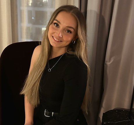 Musarita 素敵なモデル 写真